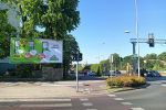 Leroy Merlin z billboardów zaprasza na niesamowite promocje. 