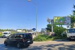Leroy Merlin z billboardów zaprasza na niesamowite promocje. 