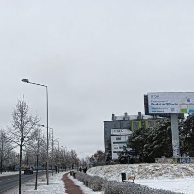 Tom przypomina co zrobić z elektrośmieciami